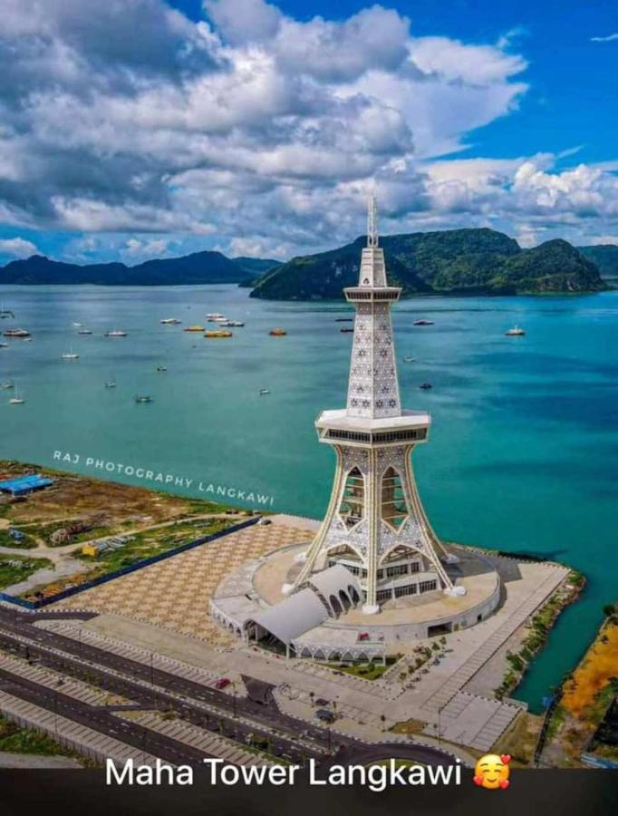 Sugar Marina Seaview Families Suite Apartment Kuah Buitenkant foto