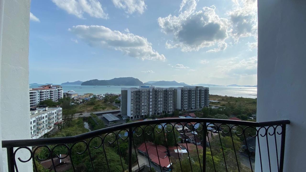 Sugar Marina Seaview Families Suite Apartment Kuah Buitenkant foto